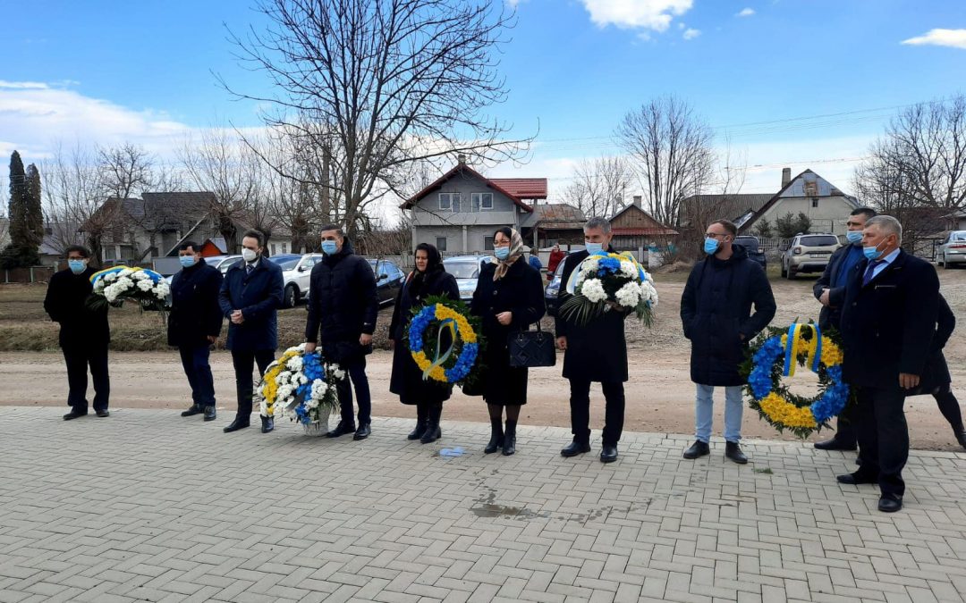 Сучавська філія СУР відзначила 207 річницю з дня народження Т. Шевченка