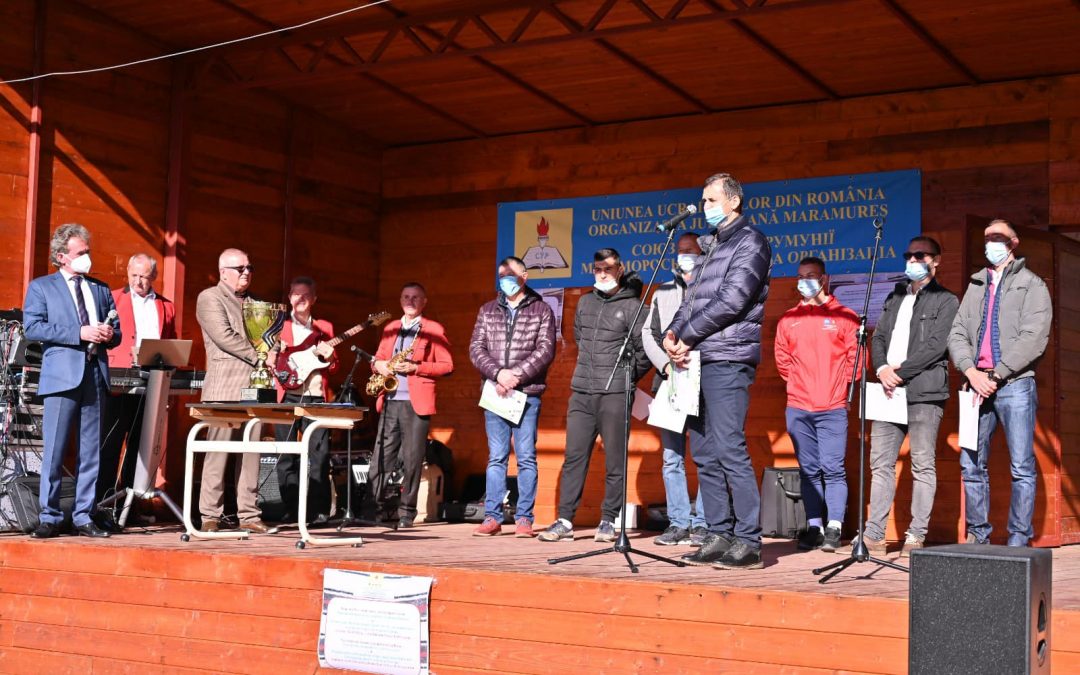 Церемонія нагородження футбольної команди Марамуреської філії СУР