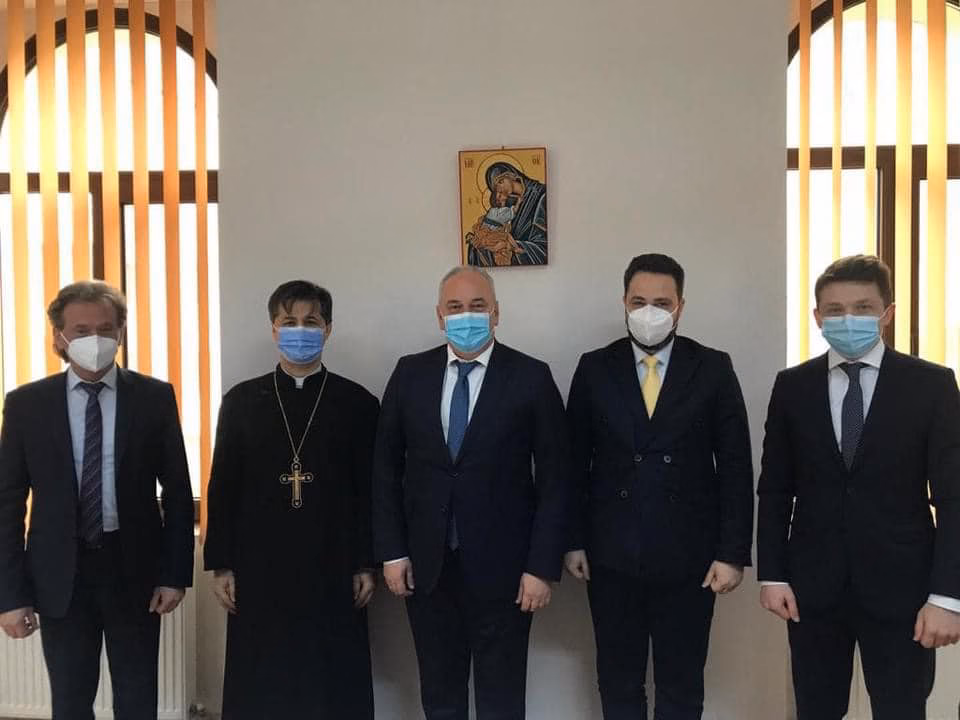 4-2