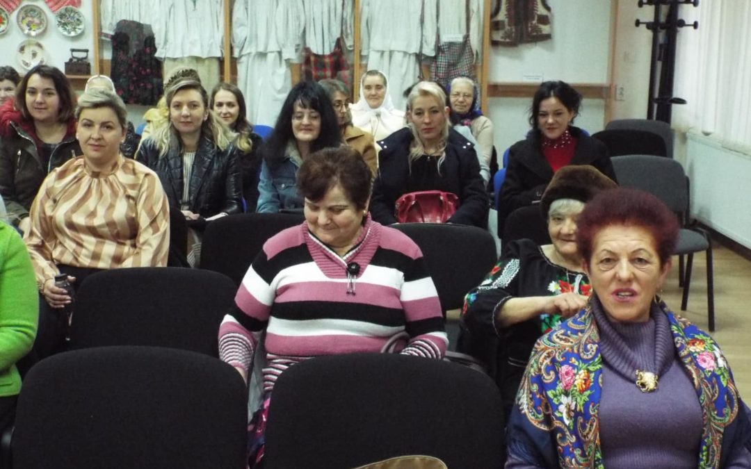 Simpozionul „Rolul femeii ucrainene în societate”, organizat de UUR-Maramureș