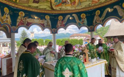 Престольне свято української церкви «Зіслання Святого Духа» у Пoлянaх