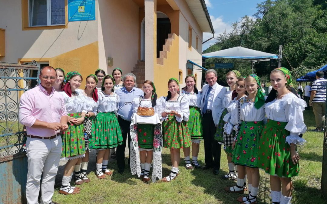 Фестиваль української пісні і танцю у селі Вишівська Красна