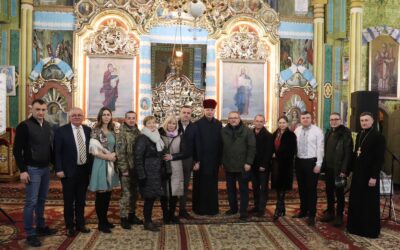 Delegație a Uniunii Ucrainenilor din România în vizită la Yamnytsia