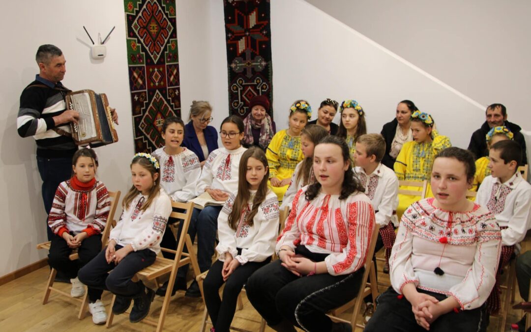 Тульчанська філія СУР провела Конкурс читання українських віршів