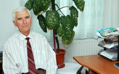Profesorul Ioan Rebușapcă sărbătoreşte împlinirea a 90 de ani de viaţă