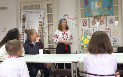 У місті Клуж Напока відбувся захід під назвою «Парад вишиванок. День батька»
