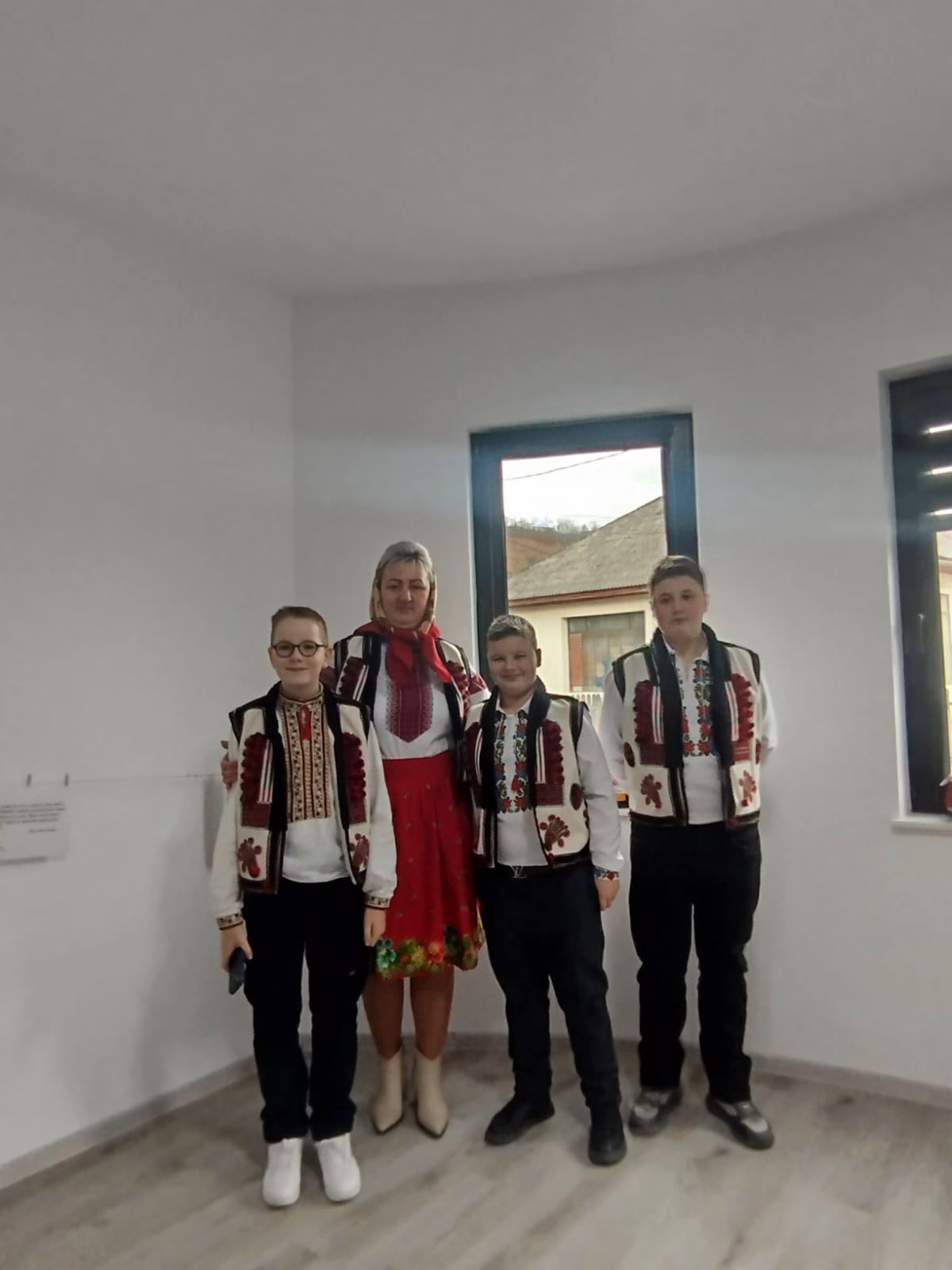 1d08a793-fdc4-49e3-ba5e-370118df1939
